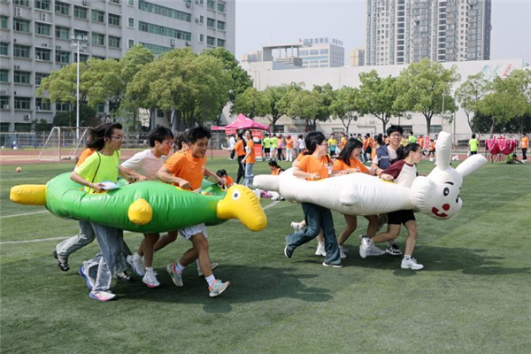 我校举办2025年体育文化节暨校园健康跑活动_fororder_03